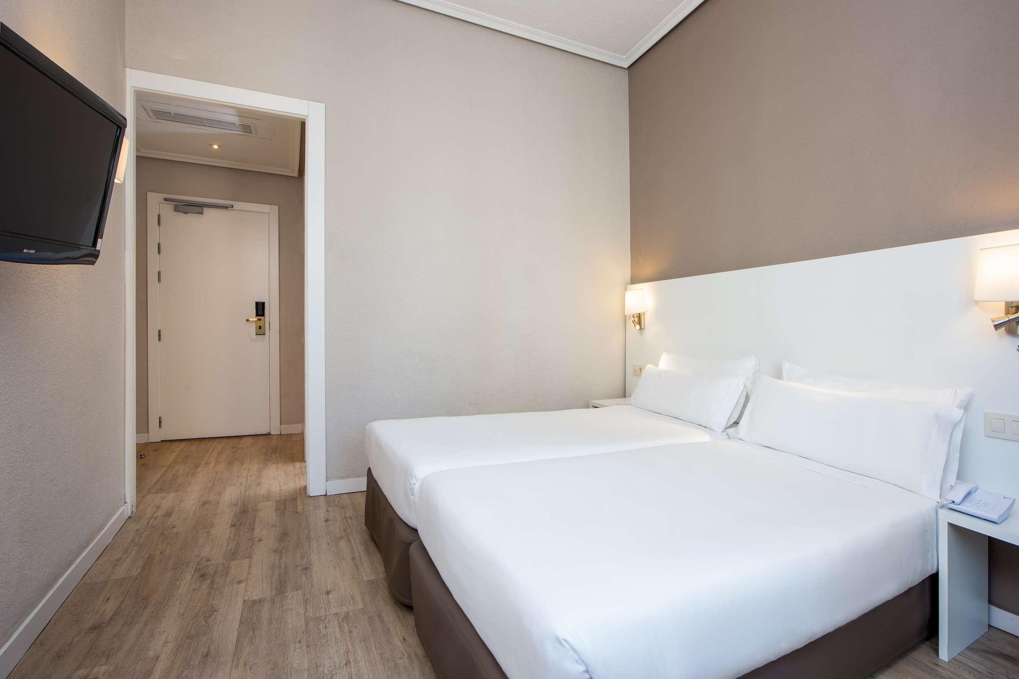 Hotel Madrid Gran Via 25, Affiliated By Melia المظهر الخارجي الصورة